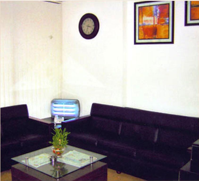 Jyoti Dwelling Hotel Mumbai Exterior photo